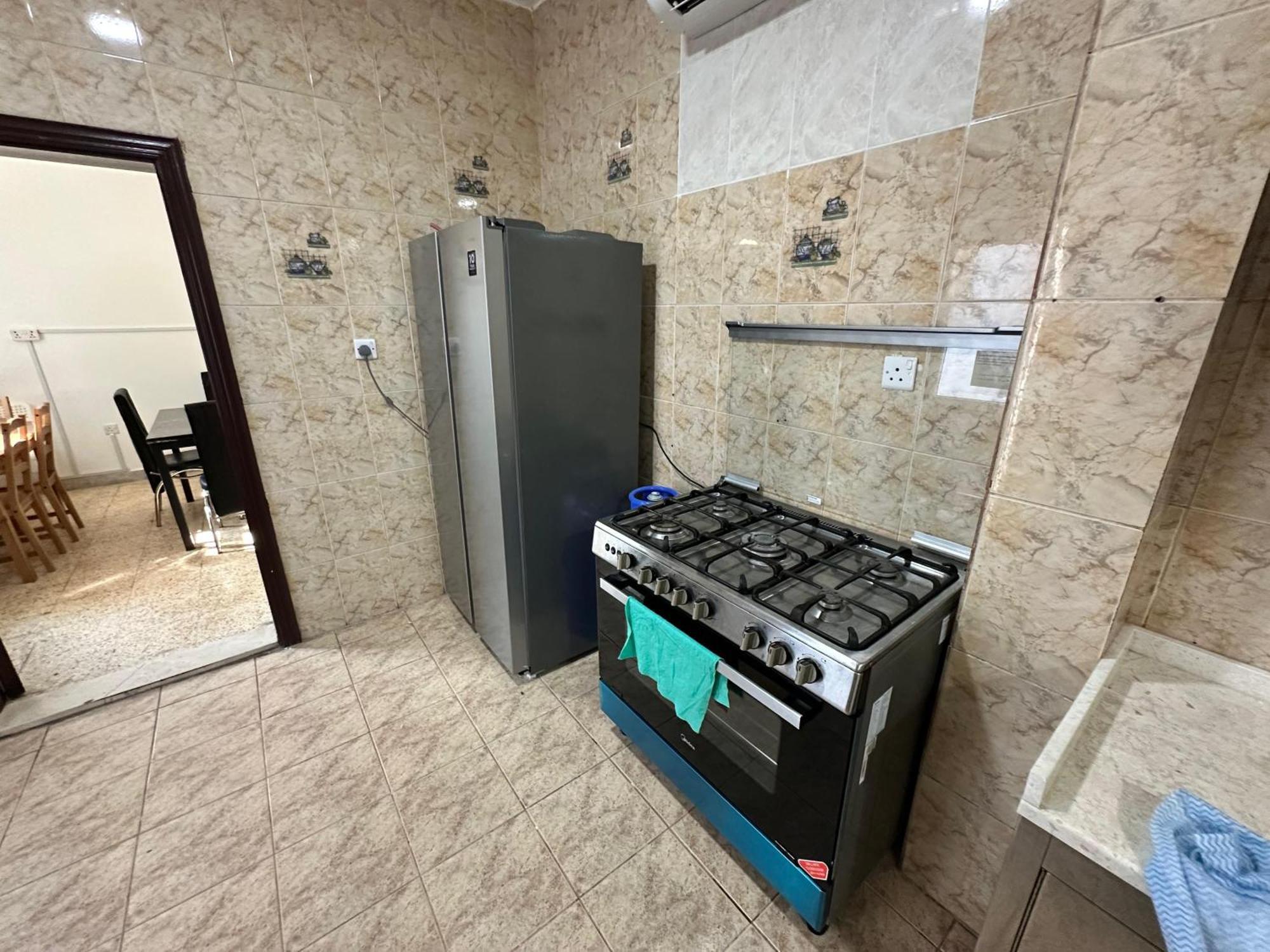 International Abu Dhabi Hostel Exterior photo