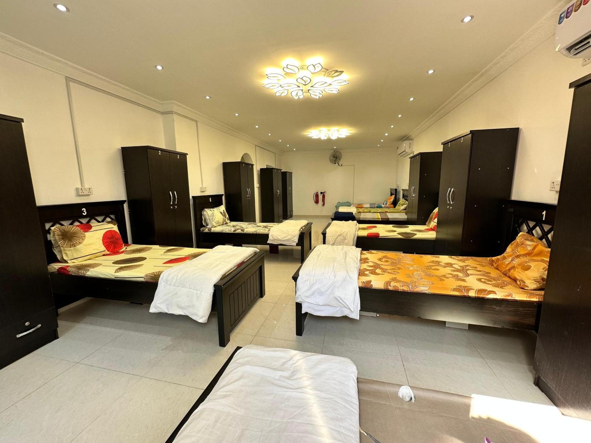 International Abu Dhabi Hostel Exterior photo