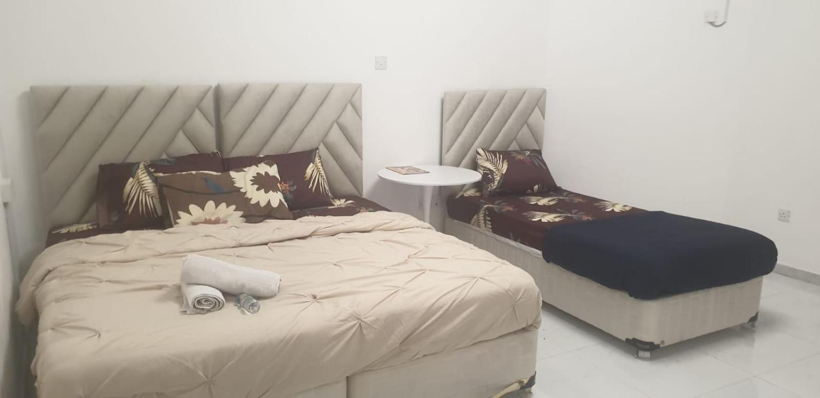 International Abu Dhabi Hostel Exterior photo