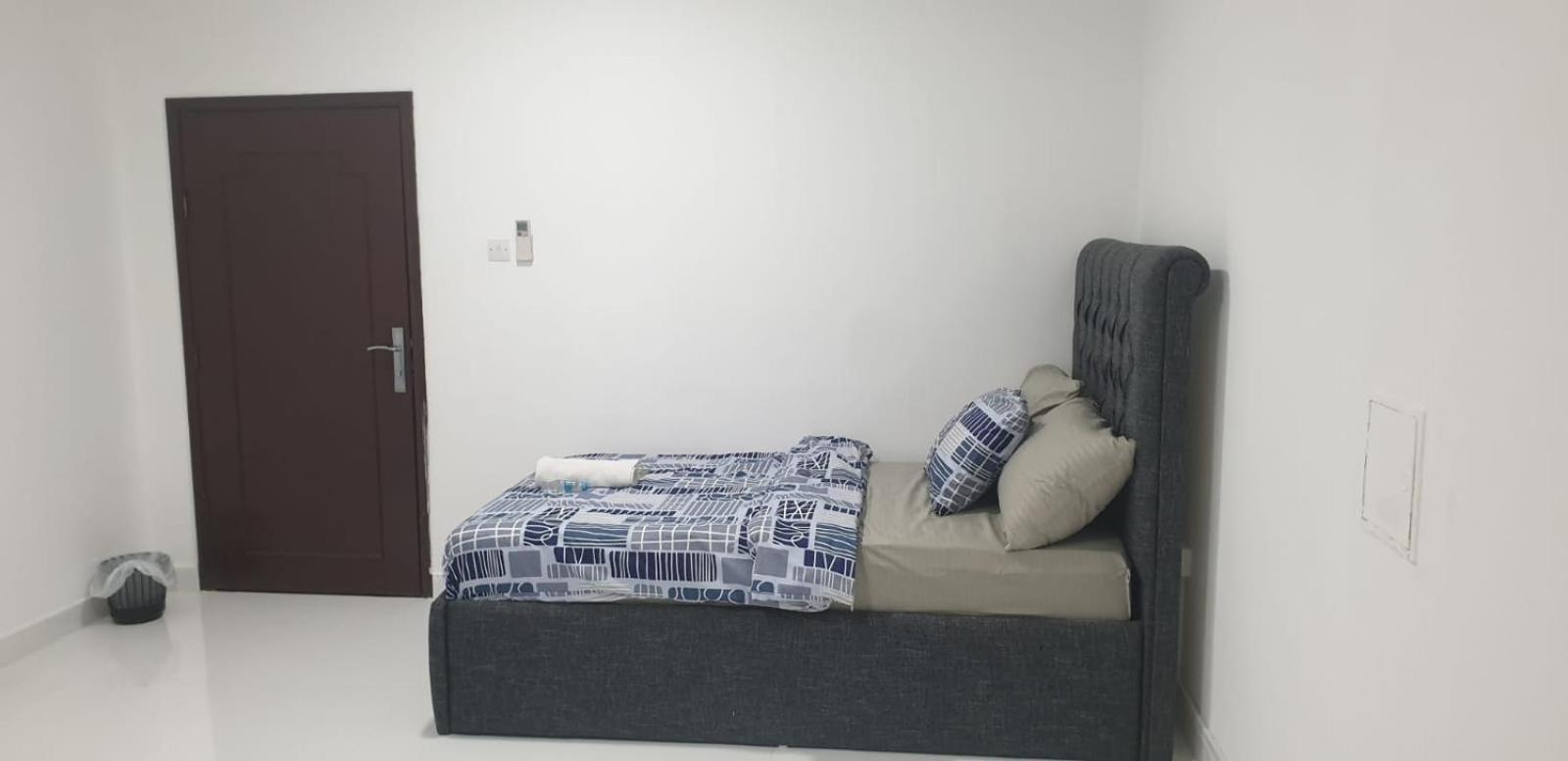 International Abu Dhabi Hostel Exterior photo