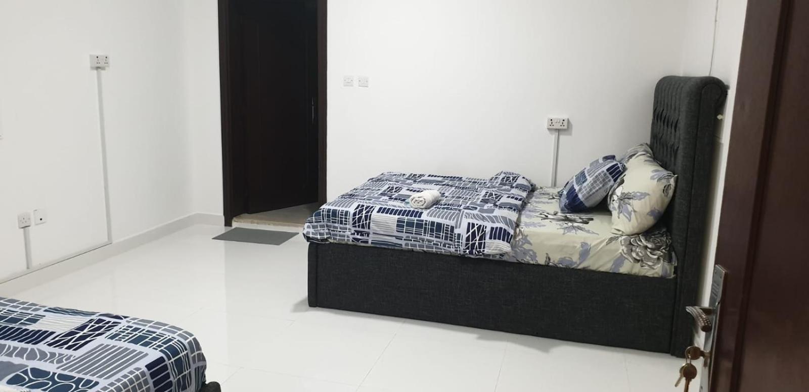 International Abu Dhabi Hostel Exterior photo